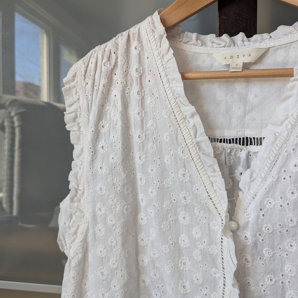 Beautiful ADIVA White Eyelet Sleeveless Top With Ruffle Trim - Size Large